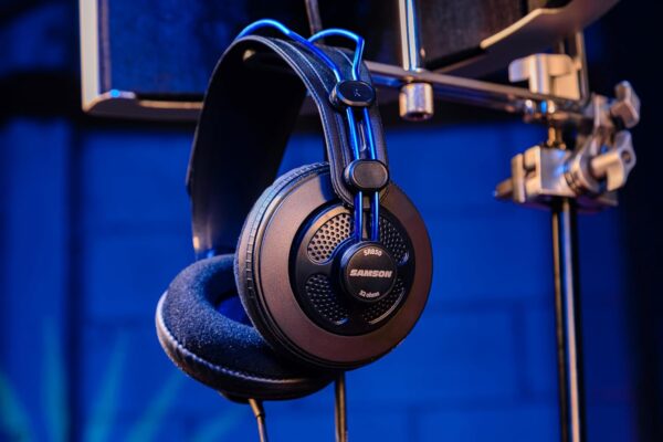 71H9nRO6mKL._AC_SL1500_ سماعة رأس سامسون SR850 الاحترافية للاستوديوهات
